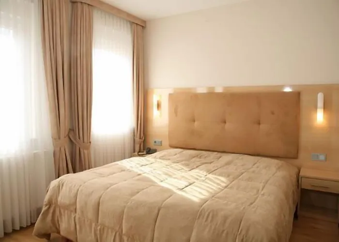 Hotel Am Kurfürstenplatz - Messe